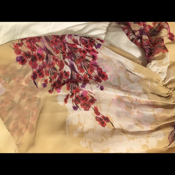 Sheer floral print blouse - Picture 5 of 6